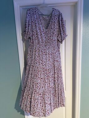 Floral Button-Down midi dress